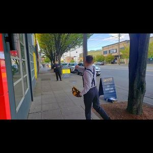 Meet your Posher, Connor